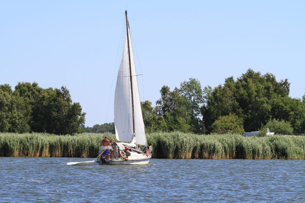 Mit Meerblick Und Balkon, Gratis Nutzung Vom Ahoi Erlebnisbad Und Sauna In Sellin - Meeresblick Fewo 29 Gohren Bagian luar foto