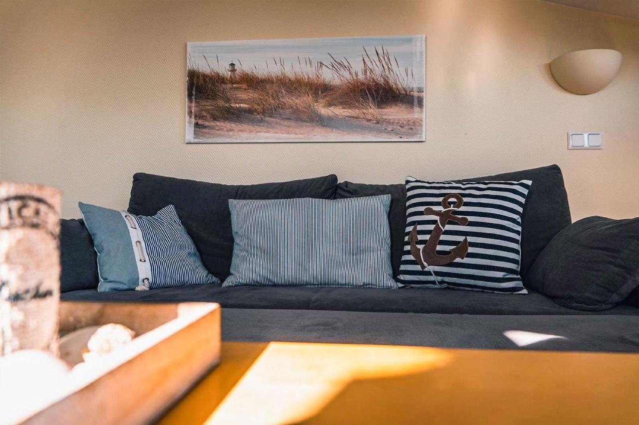 Mit Meerblick Und Balkon, Gratis Nutzung Vom Ahoi Erlebnisbad Und Sauna In Sellin - Meeresblick Fewo 29 Gohren Bagian luar foto