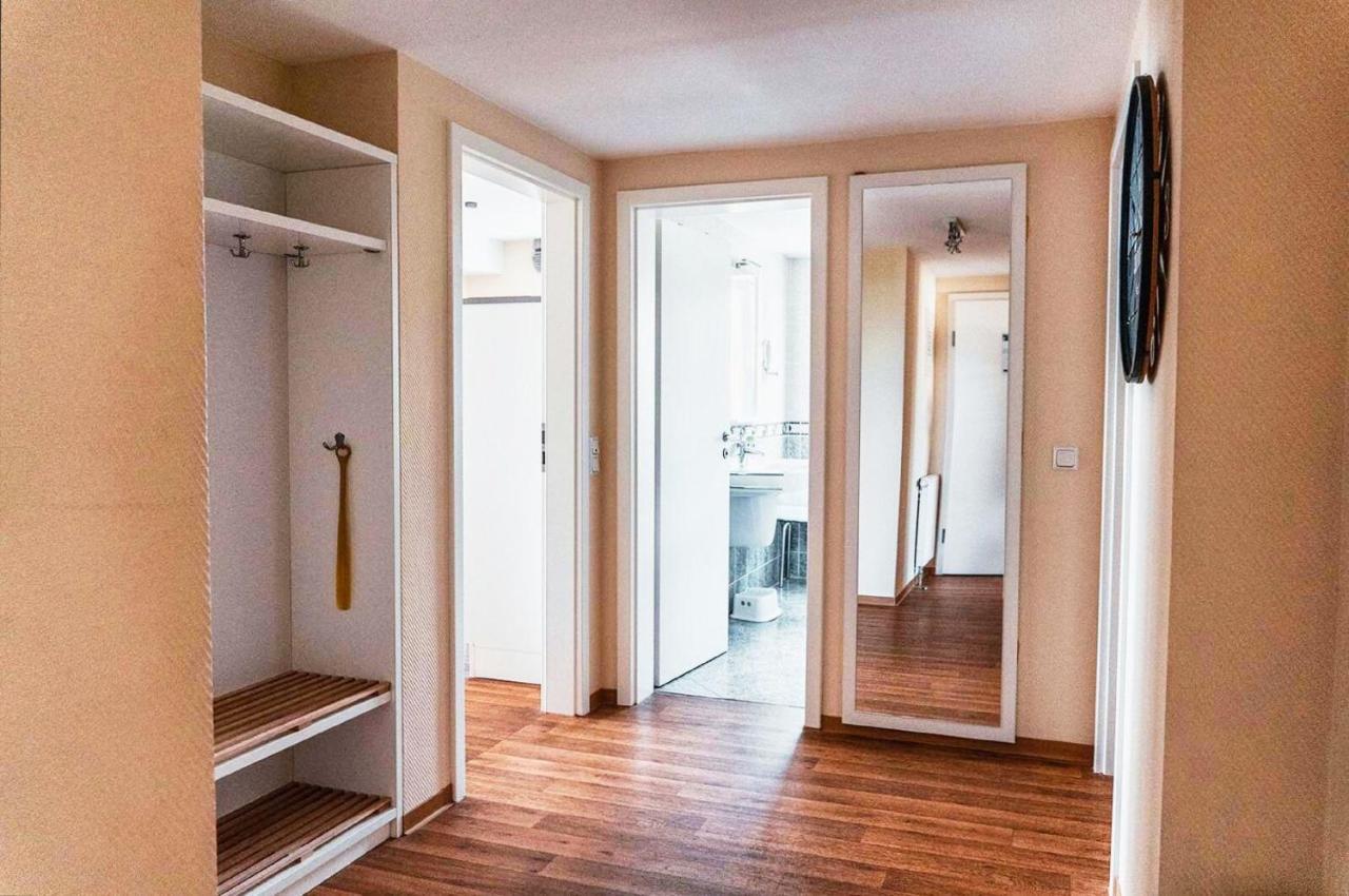 Mit Meerblick Und Balkon, Gratis Nutzung Vom Ahoi Erlebnisbad Und Sauna In Sellin - Meeresblick Fewo 29 Gohren Bagian luar foto